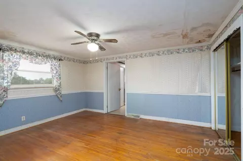 Bedroom - 13101 Pine Bluff Rd, Midland, NC 28107 photo 6 of 6