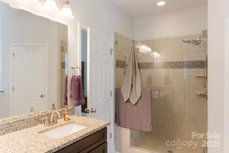 Bath - 1224 Hooper Creek Rd, Tryon, NC 28782 photo 2 of 3