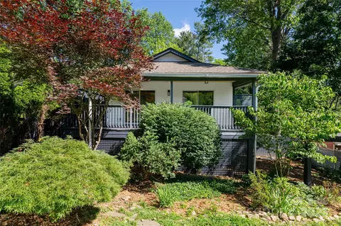 110 Annandale Ave, Asheville, NC 28801