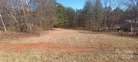 River Breeze 11 Drive #11, Morganton, NC 28655