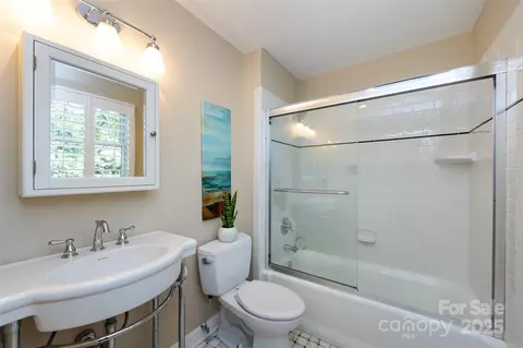 Bath - 757 Concord Rd, Davidson, NC 28036 photo 2 of 2