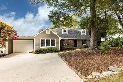 Exterior - 757 Concord Rd, Davidson, NC 28036 photo 3 of 12