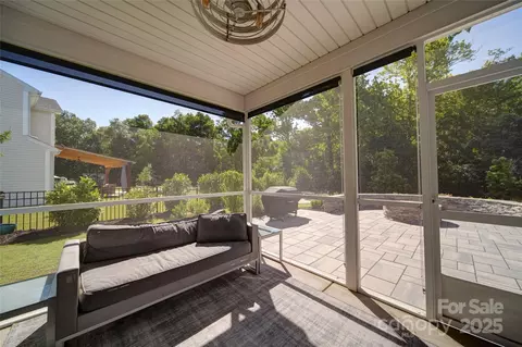 Exterior - 2035 Beacon Ave, Monroe, NC 28110 photo 7 of 7