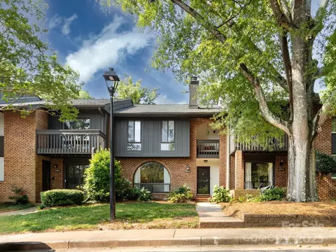 5809 Sharon G Rd #G, Charlotte, NC 28210
