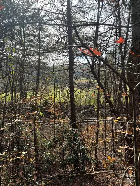 78 Secluded Cir, Marion, NC 28752