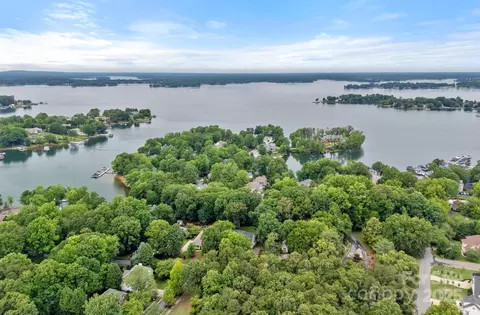 20312 Deep Cove Ct, Cornelius, NC 28031 photo 46