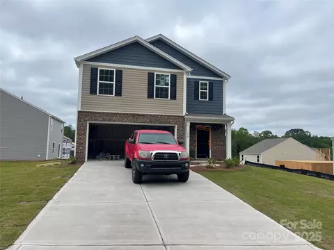 1048 20th Ave Se Loop SE, Hickory, NC 28602