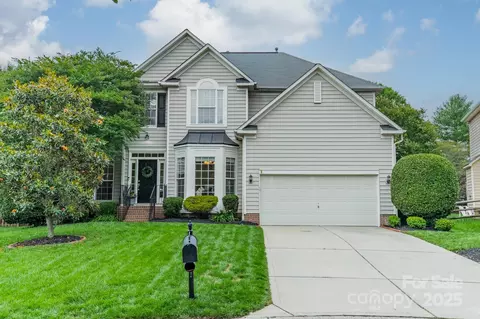 211 Tyndale Ct, Waxhaw, NC 28173