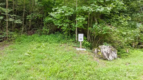 Poplar Path, Mars Hill, NC 28754 photo 8