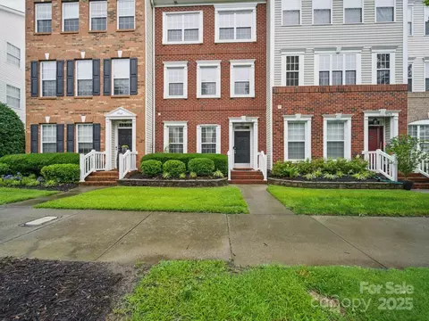 9564 Kings Parade Blvd, Charlotte, NC 28273