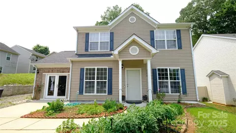 7046 Dorn Cir, Charlotte, NC 28212
