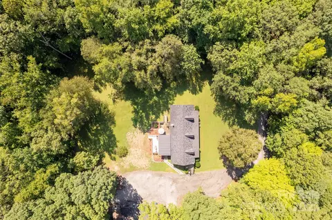 1738 Charlotte Hwy, Lancaster, SC 29720