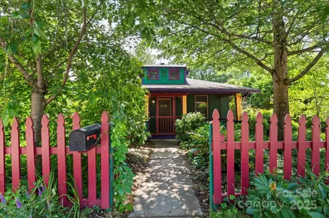 50 Nevada Ave, Asheville, NC 28806