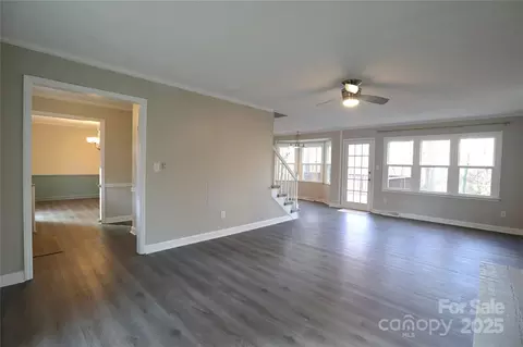 Living - 14027 Hackamore Dr, Matthews, NC 28105 photo 2 of 4