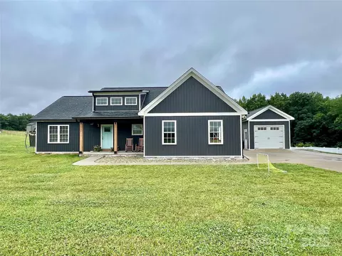 7133 Church Rd, Taylorsville, NC 28681