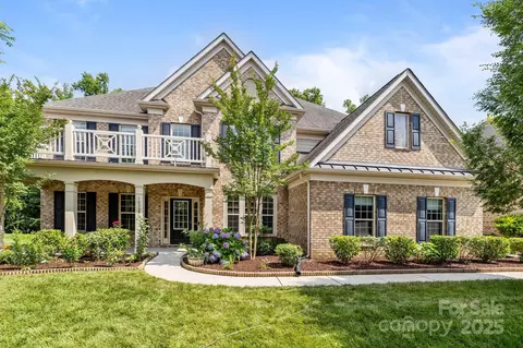 10508 Kristens Mare Dr, Charlotte, NC 28277