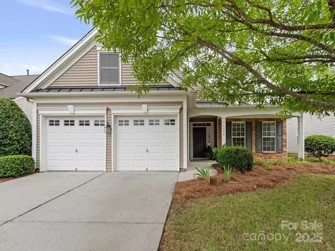 5306 Prosperity View Dr, Charlotte, NC 28269
