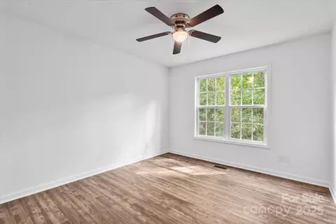Bedroom - 1377 Beagle Run, Salisbury, NC 28146 photo 6 of 7
