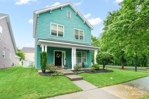 7931 Baylis Dr, Huntersville, NC 28078