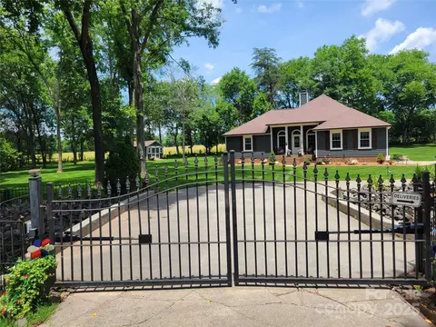 2777 Old South Nw Ct NW, Concord, NC 28027