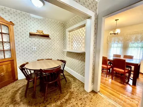 61 Perry St, Marion, NC 28752 photo 19