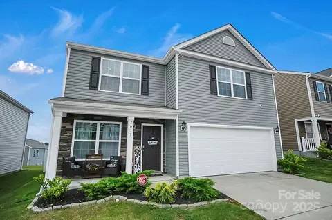 2013 Eastway Dr, Dallas, NC 28034
