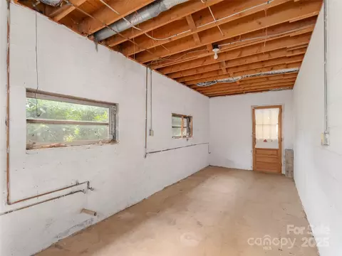 202 Terrell Rd, Clyde, NC 28721 photo 20