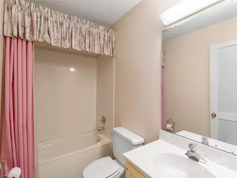 202 Terrell Rd, Clyde, NC 28721 photo 17