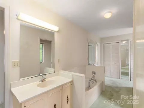 202 Terrell Rd, Clyde, NC 28721 photo 14