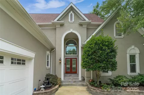 7600 Dunsmuir Ct, Cornelius, NC 28031