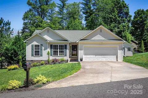 225 Forest Glen Way, Morganton, NC 28655