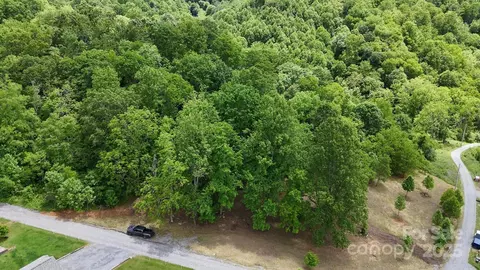 280 Split Pine Cv, Clyde, NC 28721 photo 7