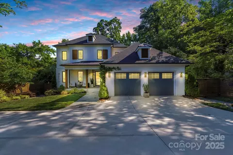 4211 Tangle Dr, Charlotte, NC 28211