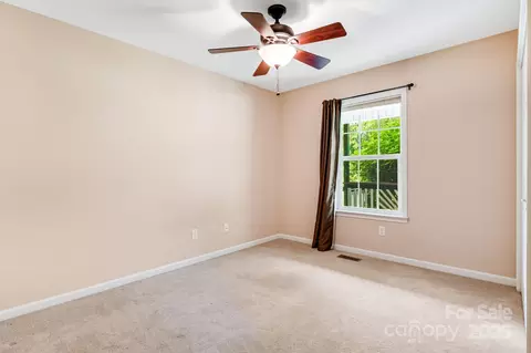 18 Sunberry Dr, Alexander, NC 28701 photo 23