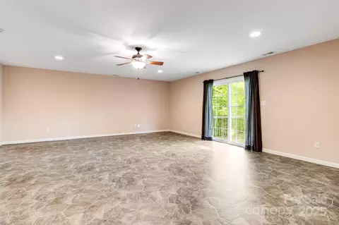 18 Sunberry Dr, Alexander, NC 28701 photo 29