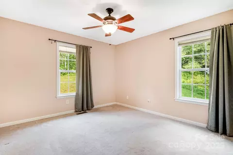 18 Sunberry Dr, Alexander, NC 28701 photo 24