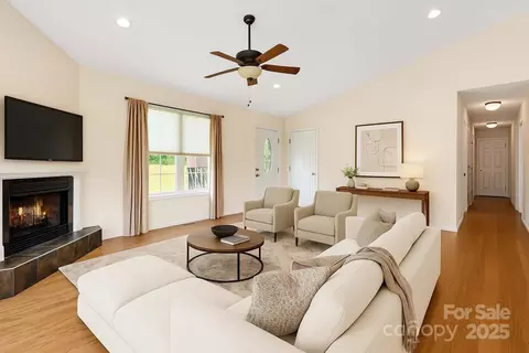 18 Sunberry Dr, Alexander, NC 28701 photo 10