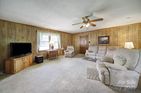Living - 2084 Old Evans Cir, Lancaster, SC 29720 photo 4 of 5