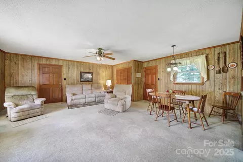 Living - 2084 Old Evans Cir, Lancaster, SC 29720 photo 3 of 5
