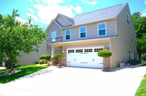 7170 Kenyon Dr, Denver, NC 28037