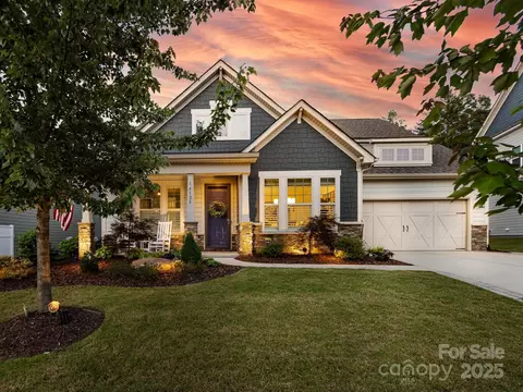 14128 Morningate St, Huntersville, NC 28078