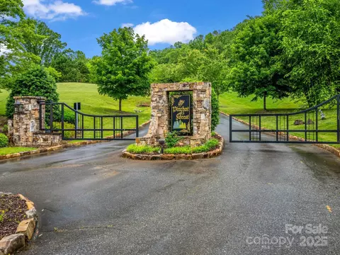 18 Giffords 14 Ln #14, Asheville, NC 28803