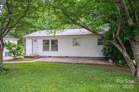535 Norman Fair Ave, Lincolnton, NC 28092