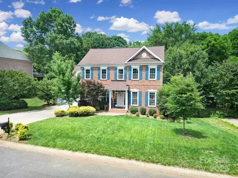 1201 Beckford Glen Dr, Waxhaw, NC 28173