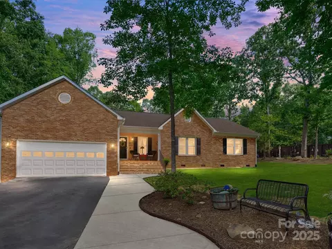 7300 Bailywick Dr, Waxhaw, NC 28173