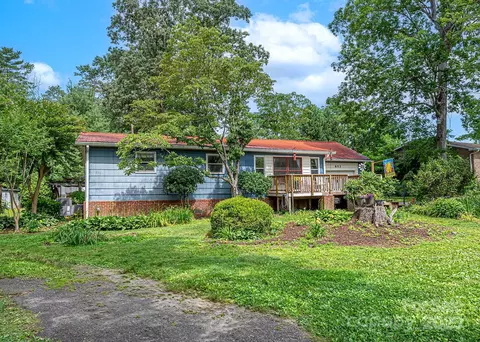 603 S Orchard Rd, Flat Rock, NC 28731
