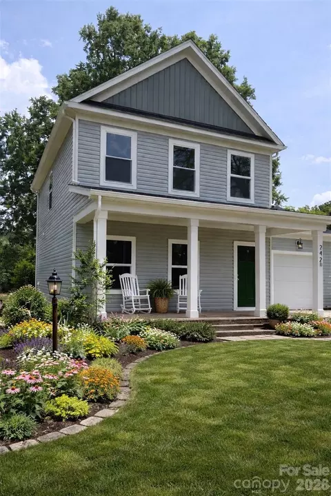 242 North Ave, Troutman, NC 28166