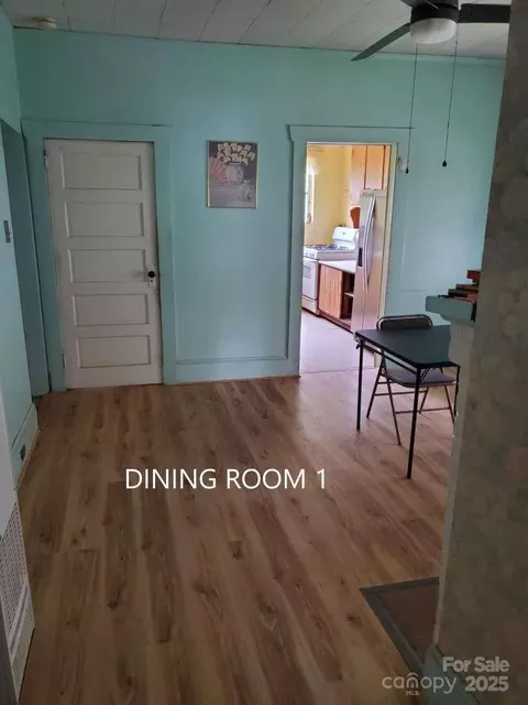 Dining - 106 Pine St, Morganton, NC 28655 photo 1 of 2