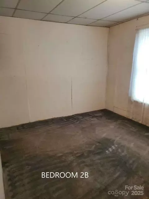 Bedroom - 106 Pine St, Morganton, NC 28655 photo 3 of 4