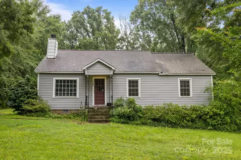 147 Hansard Dr, Charlotte, NC 28214